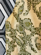 Charger l&#39;image dans la galerie, Rare !! Gilet Jean Paul Gaultier taille 36
