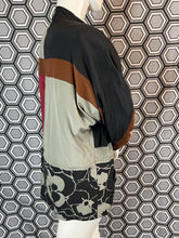 Charger l'image dans la galerie, Veste vintage Genny taille 42
