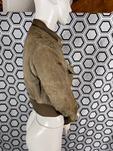 Charger l&#39;image dans la galerie, Blouson en daim Twin-set Simona Barbieri taille 40
