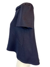 Charger l&#39;image dans la galerie, Haut bleu marine Prada taille 42
