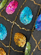 Charger l'image dans la galerie, Veste à sequins vintage taille 40
