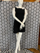 Charger l&#39;image dans la galerie, Robe Anne Fontaine taille 40
