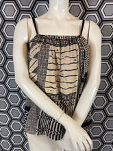 Charger l&#39;image dans la galerie, Top Dries Van Noten taille 36
