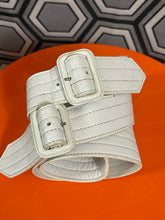 Charger l&#39;image dans la galerie, Ceinture Jean Paul Gaultier taille 36 (4)
