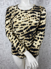 Charger l&#39;image dans la galerie, Haut Max Mara taille 38
