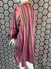 Charger l&#39;image dans la galerie, Chemisier en soie Marina Rinaldi taille 44
