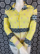 Charger l&#39;image dans la galerie, Gilet Christian Lacroix taille 40
