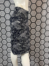 Charger l&#39;image dans la galerie, Jupe Kenzo à décors d’oiseaux taille 40
