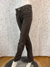 Charger l&#39;image dans la galerie, Jeans Jean Paul Gaultier taille 36
