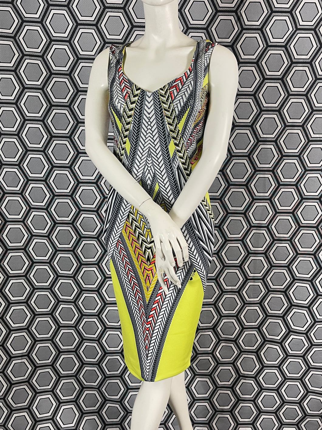 Incroyable robe Gai Mattiolo taille 38