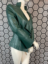 Charger l'image dans la galerie, Veste vintage en cuir Thierry Mugler taille 38
