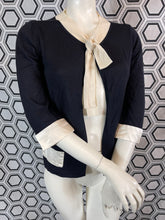 Charger l&#39;image dans la galerie, Cardigan Prada taille 36
