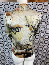 Charger l&#39;image dans la galerie, Incroyable chemise Roberto Cavalli taille 38
