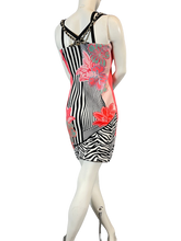 Charger l'image dans la galerie, Robe Versace Jeans taille 38
