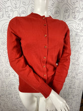 Charger l&#39;image dans la galerie, Gilet Hawico cachemire taille 38
