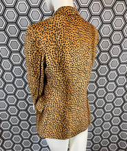 Charger l&#39;image dans la galerie, Blazer Léopard Versace taille 40
