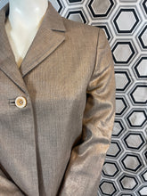 Charger l'image dans la galerie, Veste en lamé Versace taille 36

