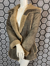 Charger l&#39;image dans la galerie, Peau lainée Vivienne Westwood Red label taille 36
