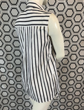 Charger l&#39;image dans la galerie, Blouse Victoria Beckham
