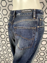 Charger l&#39;image dans la galerie, Jeans Balenciaga neuf taille 34
