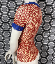 Charger l&#39;image dans la galerie, Haut polka en mesh Jean Paul Gaultier taille 36
