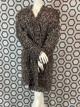 Charger l&#39;image dans la galerie, Manteau maille bouclettes Vanessa Bruno taille 36
