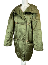 Charger l&#39;image dans la galerie, Manteau matelassé kaki Nina Ricci taille 38
