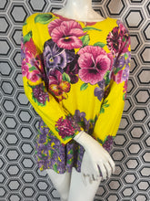 Charger l&#39;image dans la galerie, Haut Versace jeans couture taille 40
