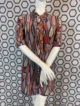 Charger l&#39;image dans la galerie, Robe en soie Missoni taille 40
