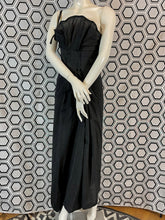 Charger l'image dans la galerie, Superbe robe Yohji Yamamoto taille 36
