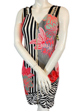 Charger l'image dans la galerie, Robe Versace Jeans taille 38

