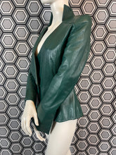 Charger l'image dans la galerie, Veste vintage en cuir Thierry Mugler taille 38
