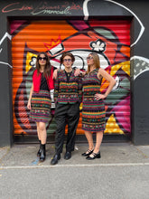 Charger l&#39;image dans la galerie, Robe en velours Moschino taille 42
