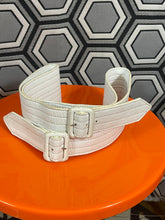 Charger l&#39;image dans la galerie, Ceinture Jean Paul Gaultier taille 36 (4)
