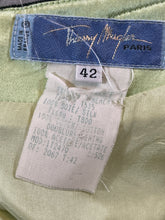 Charger l'image dans la galerie, Superbe et rare robe Thierry  Mugler taille 40
