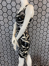 Charger l'image dans la galerie, Superbe robe à sequins Blacktie Oleg Cassini taille 38
