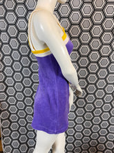 Charger l&#39;image dans la galerie, Haut en éponge Pierre Cardin taille 38
