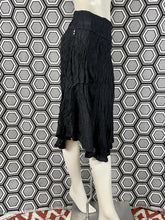 Charger l&#39;image dans la galerie, Jupe Jean-Paul Gaultier taille 40
