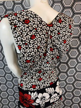 Charger l&#39;image dans la galerie, Haut Jean Paul Gaultier maille taille 38
