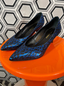 Escarpins bleu merallisé léopard pointure 37,5 italienne.