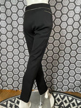 Charger l'image dans la galerie, Superbe pantalon Gucci taille 34
