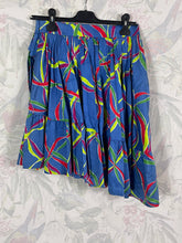 Charger l'image dans la galerie, Superbe jupe asymétrique Yves Saint Laurent rive gauche 1991 taille 38
