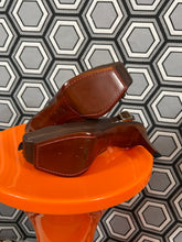 Charger l&#39;image dans la galerie, Paire d’escarpins vintage Céline pointure 36 1/2 neufs
