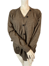 Charger l&#39;image dans la galerie, Pull Lemaire taille 38
