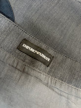 Charger l'image dans la galerie, Top Emporio Armani taille 40
