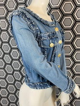 Charger l'image dans la galerie, Veste en jeans Moschino taille 40
