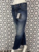 Charger l&#39;image dans la galerie, Jeans Balenciaga neuf taille 34
