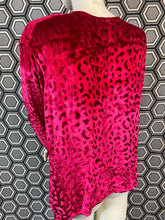 Charger l'image dans la galerie, Superbe Haut Yves Saint Laurent rive gauche taille 44
