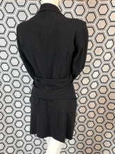 Charger l'image dans la galerie, Veste Issey Miyake taille 36
