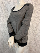 Charger l&#39;image dans la galerie, Haut See by Chloé taille 42
